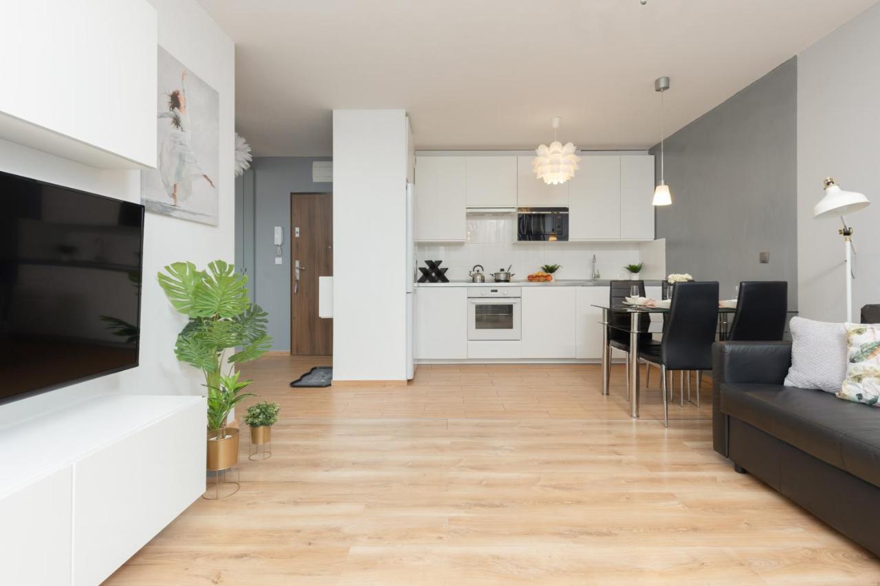 Warszawa Wawrzyszewska Apartment By Noclegi Renters Exterior photo